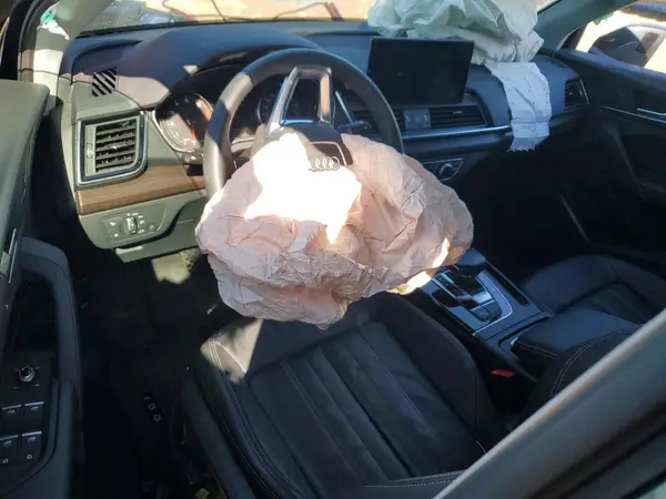 WA1AAAFY1M2132242 2021 AUDI Q5 - Image 8