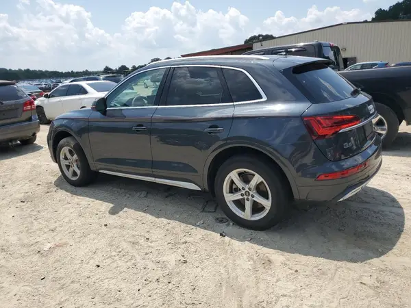 WA1AAAFY2M2107673 2021 AUDI Q5 - Image 2