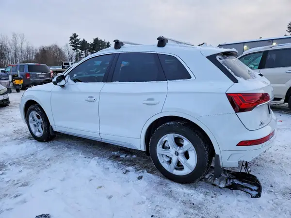 WA1AAAFY2M2124893 2021 AUDI Q5 - Image 2