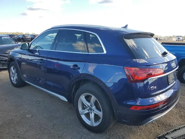WA1AAAFY2M2125607 2021 AUDI Q5 - Image 2