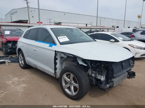WA1AAAFY2M2132508 2021 AUDI Q5 - Image 1