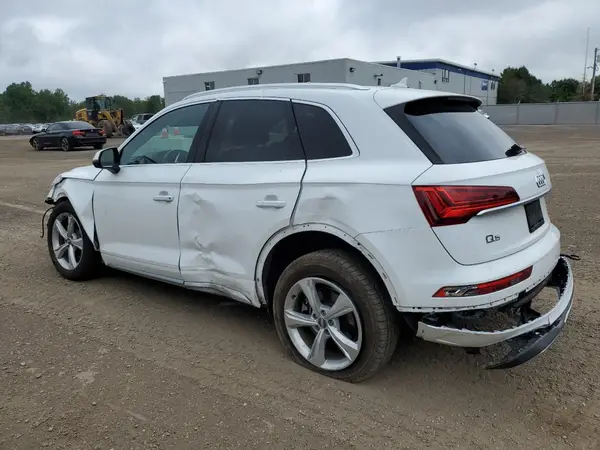 WA1AAAFY2N2099012 2022 AUDI Q5 - Image 2