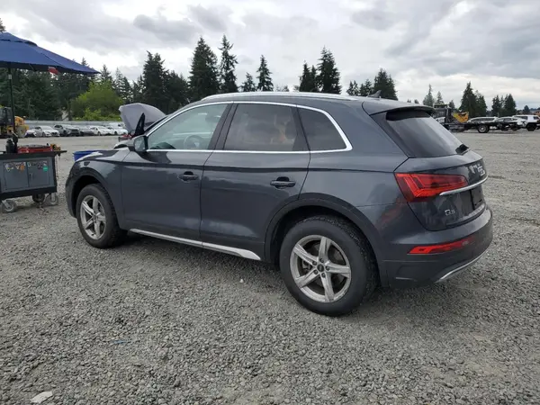 WA1AAAFY3M2004889 2021 AUDI Q5 - Image 2