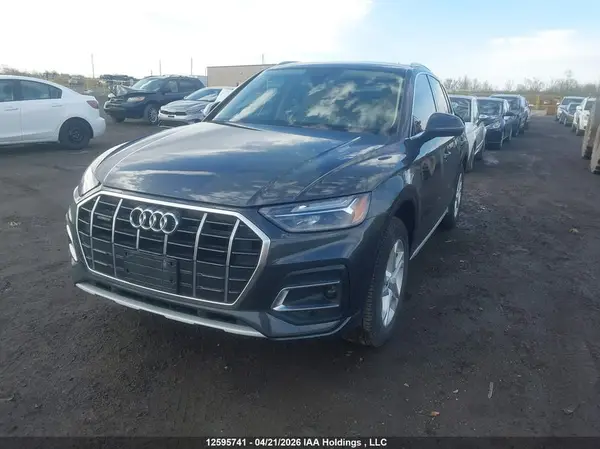 WA1AAAFY3M2010398 2021 AUDI Q5 - Image 2