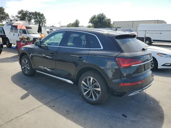WA1AAAFY3M2014371 2021 AUDI Q5 - Image 2