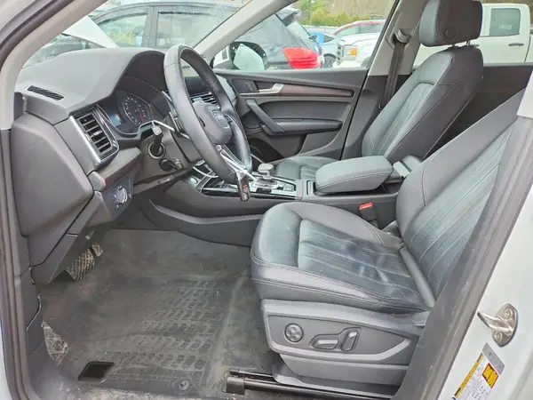 WA1AAAFY3M2033356 2021 AUDI Q5 - Image 5