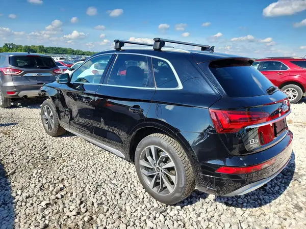 WA1AAAFY3M2094447 2021 AUDI Q5 - Image 2