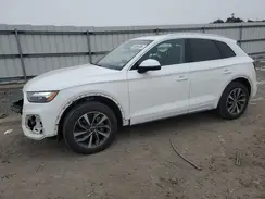 WA1AAAFY3M2128323 2021 AUDI Q5