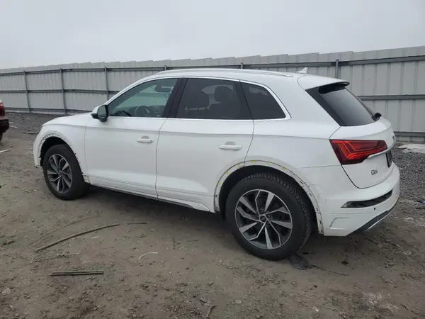 WA1AAAFY3M2128323 2021 AUDI Q5 - Image 2