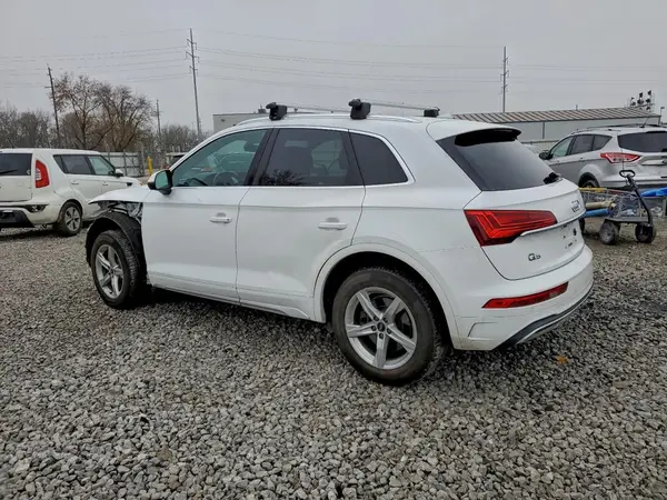 WA1AAAFY4M2002309 2021 AUDI Q5 - Image 2