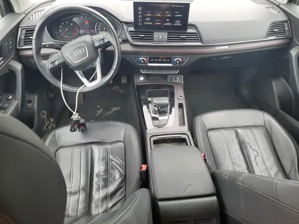 WA1AAAFY4M2003735 2021 AUDI Q5 - Image 8