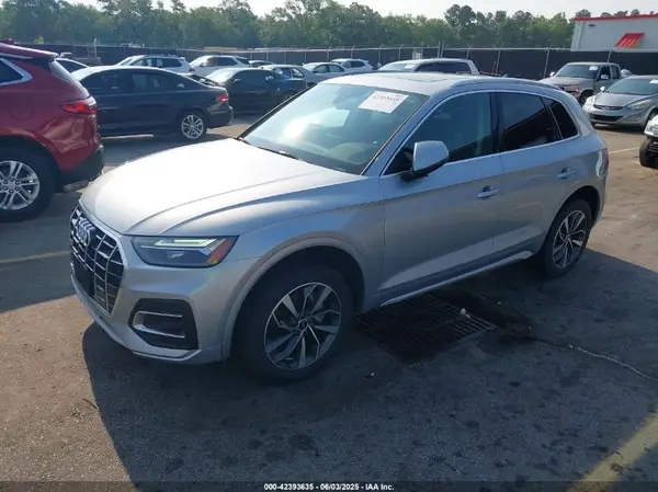 WA1AAAFY4M2004691 2021 AUDI Q5 - Image 2