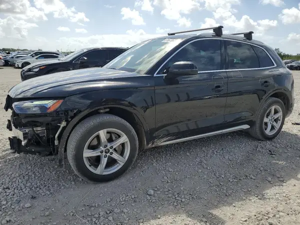 WA1AAAFY4M2010832 2021 AUDI Q5 - Image 1