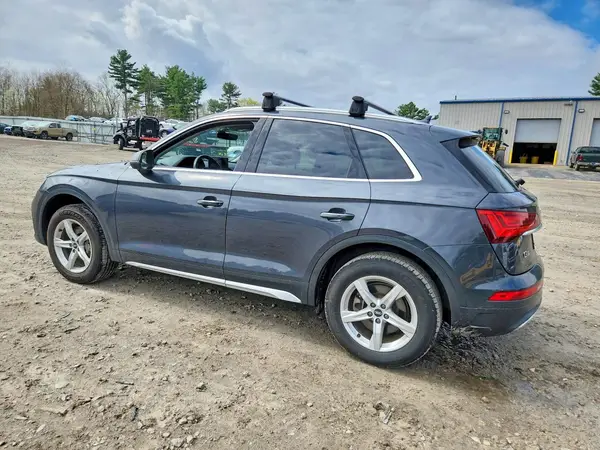 WA1AAAFY4M2033253 2021 AUDI Q5 - Image 2