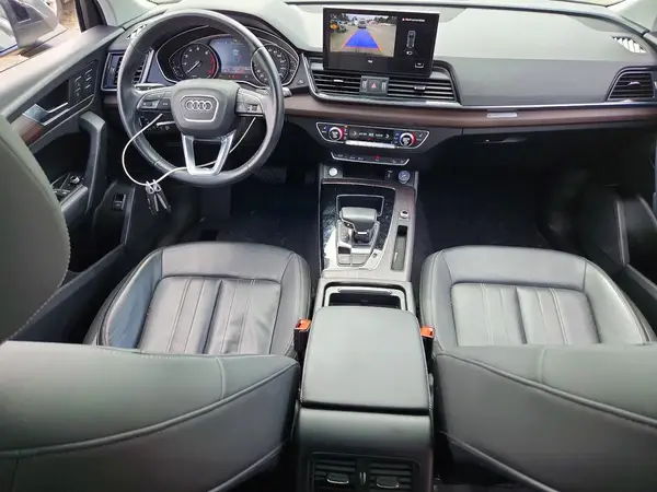 WA1AAAFY4M2033253 2021 AUDI Q5 - Image 8