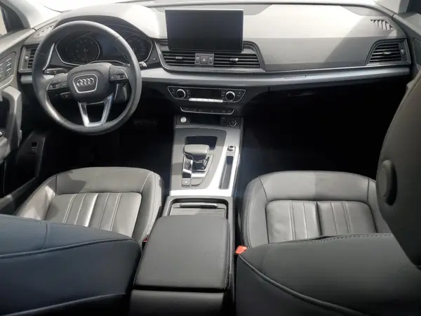 WA1AAAFY4M2074112 2021 AUDI Q5 - Image 8