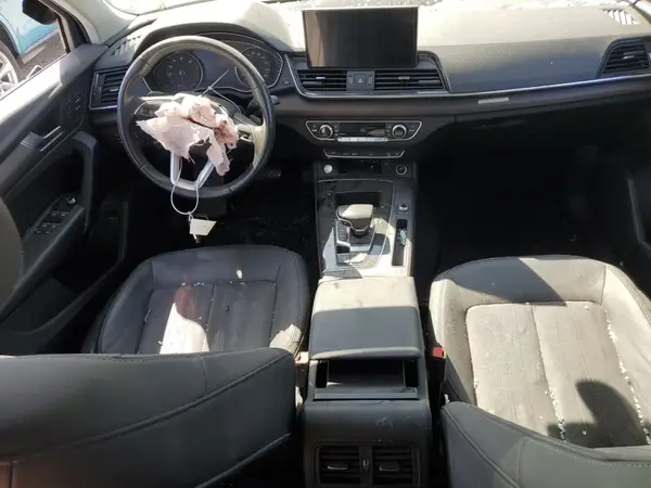 WA1AAAFY4M2078628 2021 AUDI Q5 - Image 8