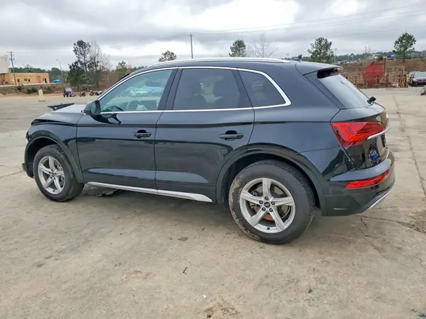 WA1AAAFY4M2078919 2021 AUDI Q5 - Image 2