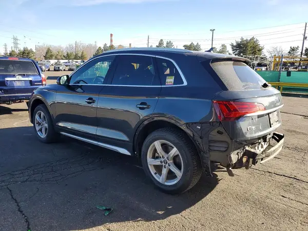 WA1AAAFY4M2109117 2021 AUDI Q5 - Image 2