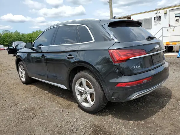 WA1AAAFY4M2113605 2021 AUDI Q5 - Image 2