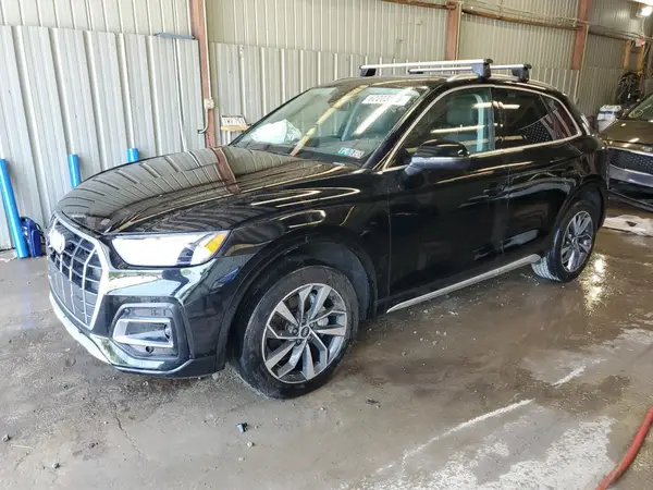 WA1AAAFY4M2127875 2021 AUDI Q5 - Image 1