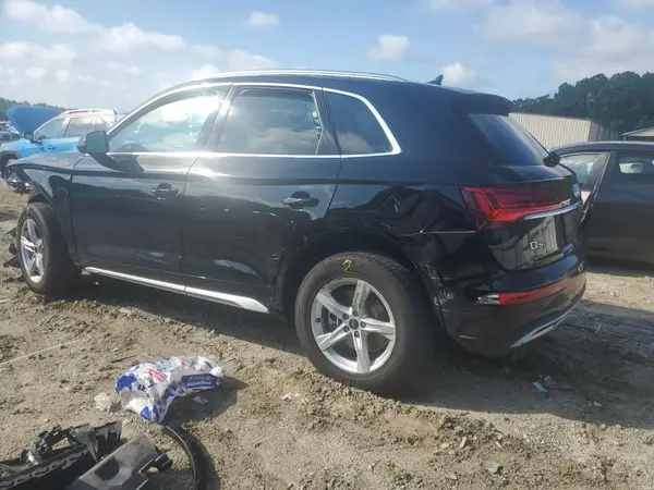 WA1AAAFY5M2002917 2021 AUDI Q5 - Image 2