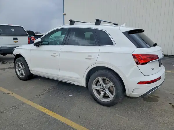 WA1AAAFY5M2047999 2021 AUDI Q5 - Image 2