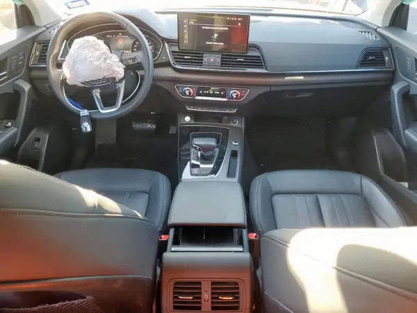 WA1AAAFY5M2092988 2021 AUDI Q5 - Image 8