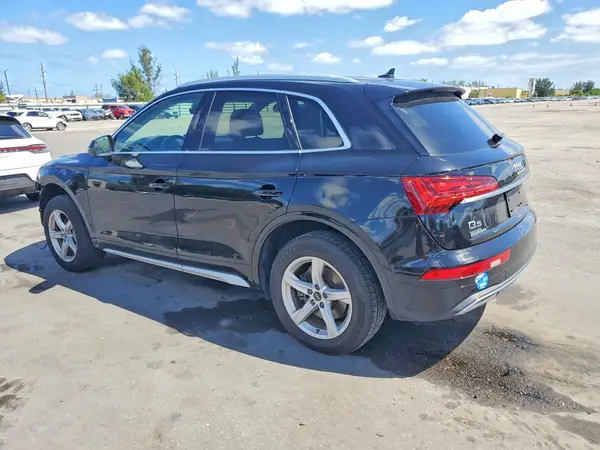 WA1AAAFY5M2125116 2021 AUDI Q5 - Image 2