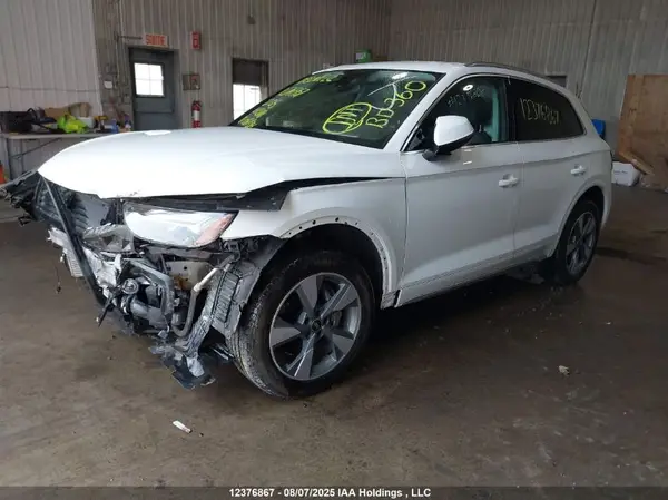 WA1AAAFY5N2015586 2022 AUDI Q5 - Image 2
