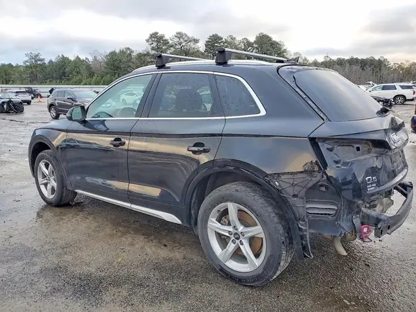 WA1AAAFY6M2002697 2021 AUDI Q5 - Image 2