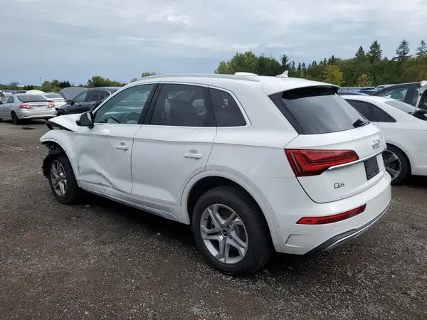 WA1AAAFY6M2034386 2021 AUDI Q5 - Image 2
