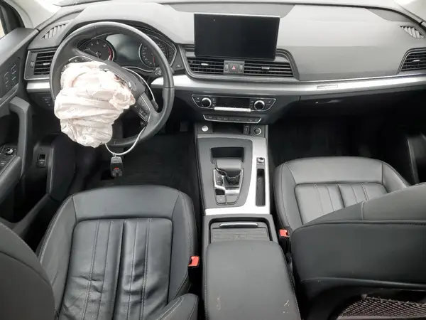 WA1AAAFY6M2034386 2021 AUDI Q5 - Image 8