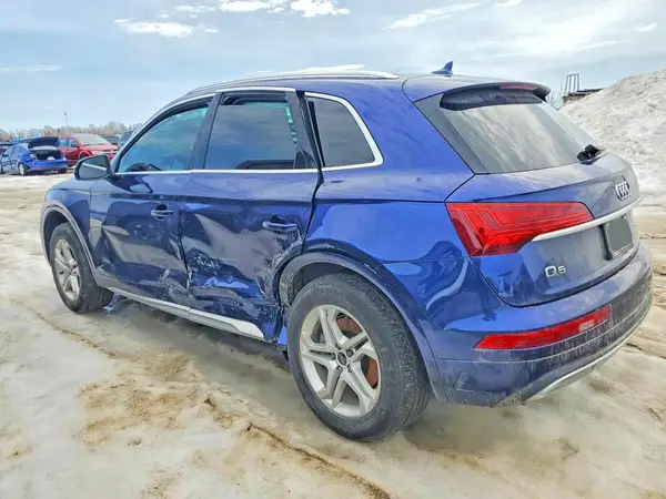 WA1AAAFY6M2065363 2021 AUDI Q5 - Image 2