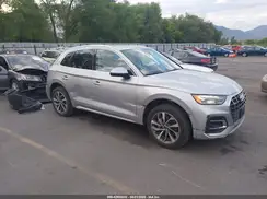 WA1AAAFY6M2070689 2021 AUDI Q5