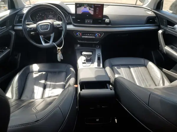 WA1AAAFY6M2092188 2021 AUDI Q5 - Image 8