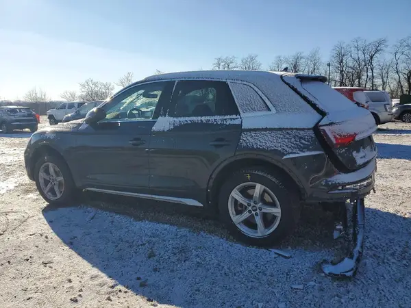 WA1AAAFY6M2092661 2021 AUDI Q5 - Image 2