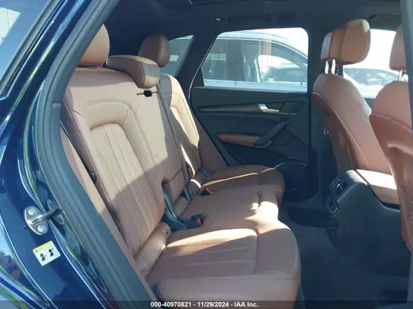 WA1AAAFY6M2108017 2021 AUDI Q5 - Image 8