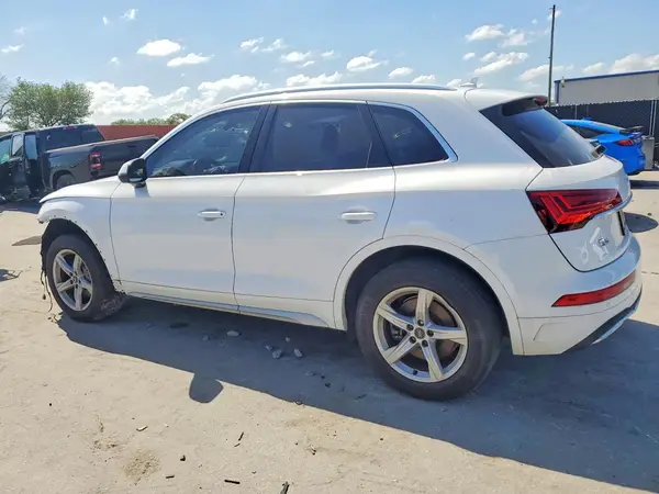 WA1AAAFY6M2127201 2021 AUDI Q5 - Image 2