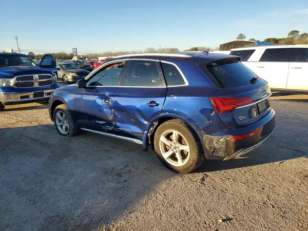 WA1AAAFY6M2134147 2021 AUDI Q5 - Image 2