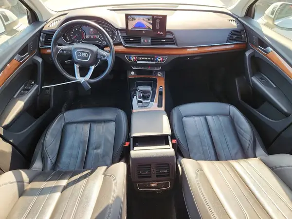 WA1AAAFY7M2004247 2021 AUDI Q5 - Image 8