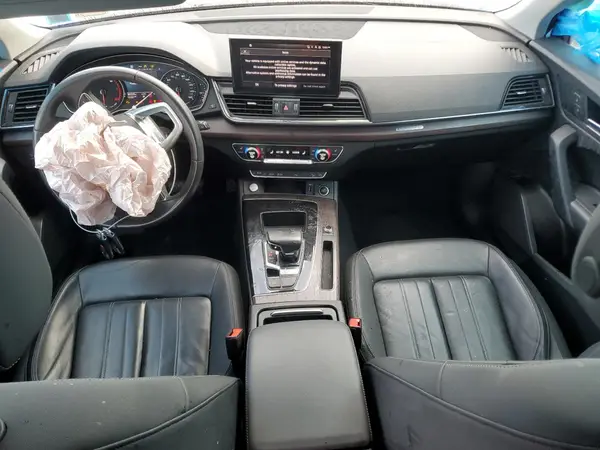WA1AAAFY7M2008167 2021 AUDI Q5 - Image 8