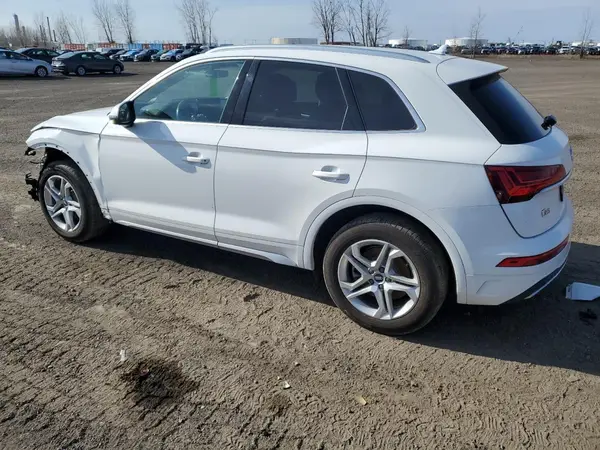 WA1AAAFY7M2097397 2021 AUDI Q5 - Image 2