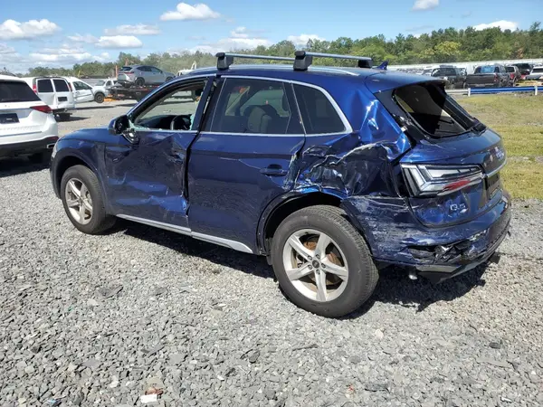 WA1AAAFY7M2114439 2021 AUDI Q5 - Image 2