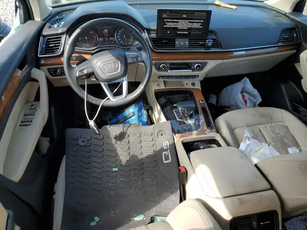 WA1AAAFY7M2114439 2021 AUDI Q5 - Image 8