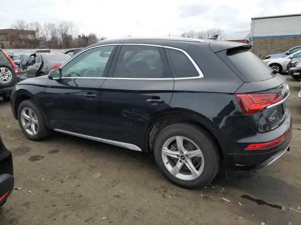 WA1AAAFY7M2132858 2021 AUDI Q5 - Image 2
