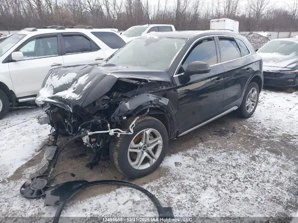 WA1AAAFY7N2129833 2022 AUDI Q5 - Image 2