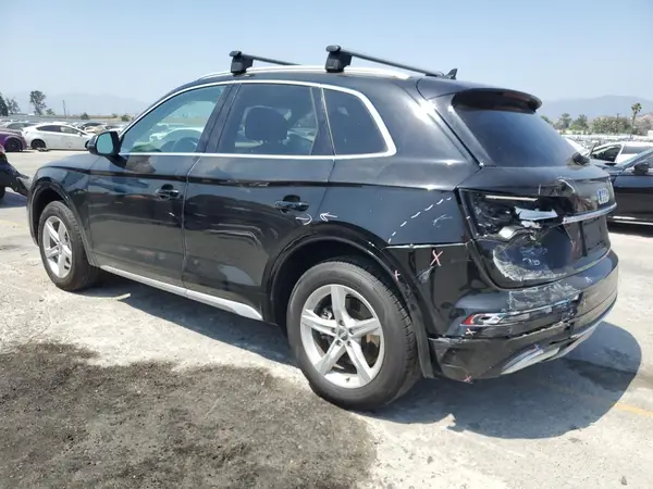 WA1AAAFY8M2001664 2021 AUDI Q5 - Image 2