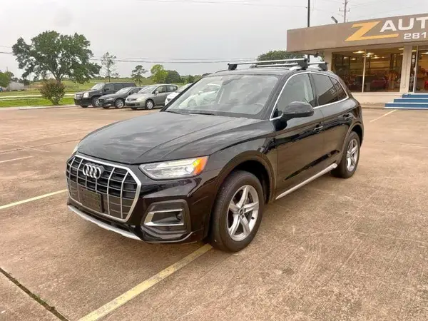 WA1AAAFY8M2003513 2021 AUDI Q5 - Image 2