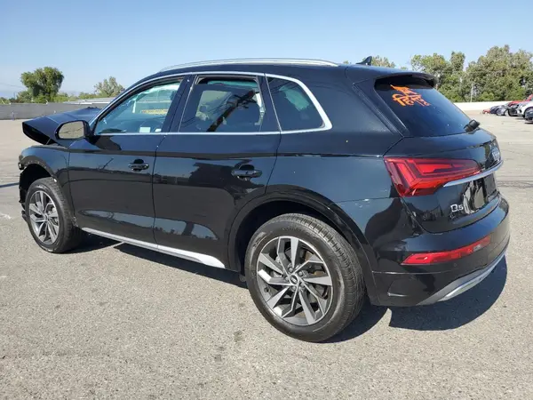 WA1AAAFY8M2029156 2021 AUDI Q5 - Image 2